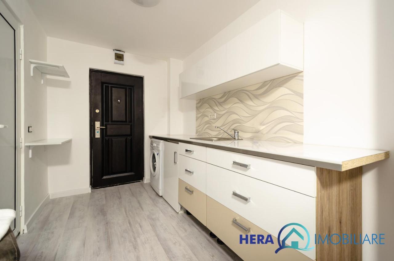 Apartament Cu O Camera Arad Exterior photo